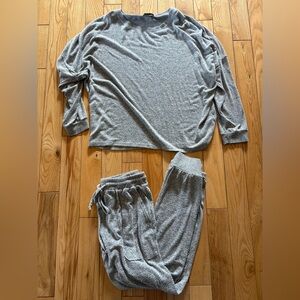 Gilli Heather Gray Lounge Set